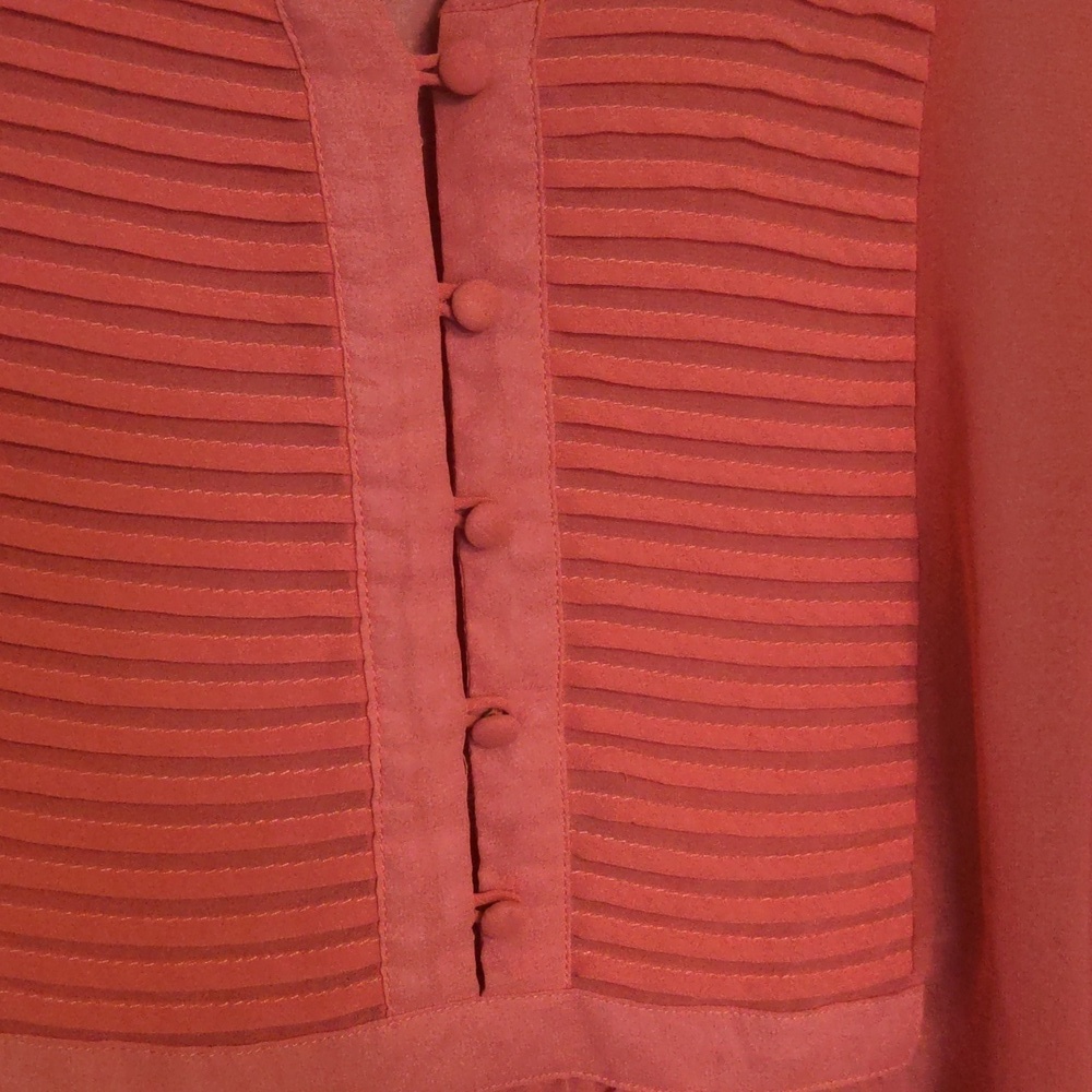 Banana Republic size S, like new top! B1G1 Tops! - Picture 3 of 5